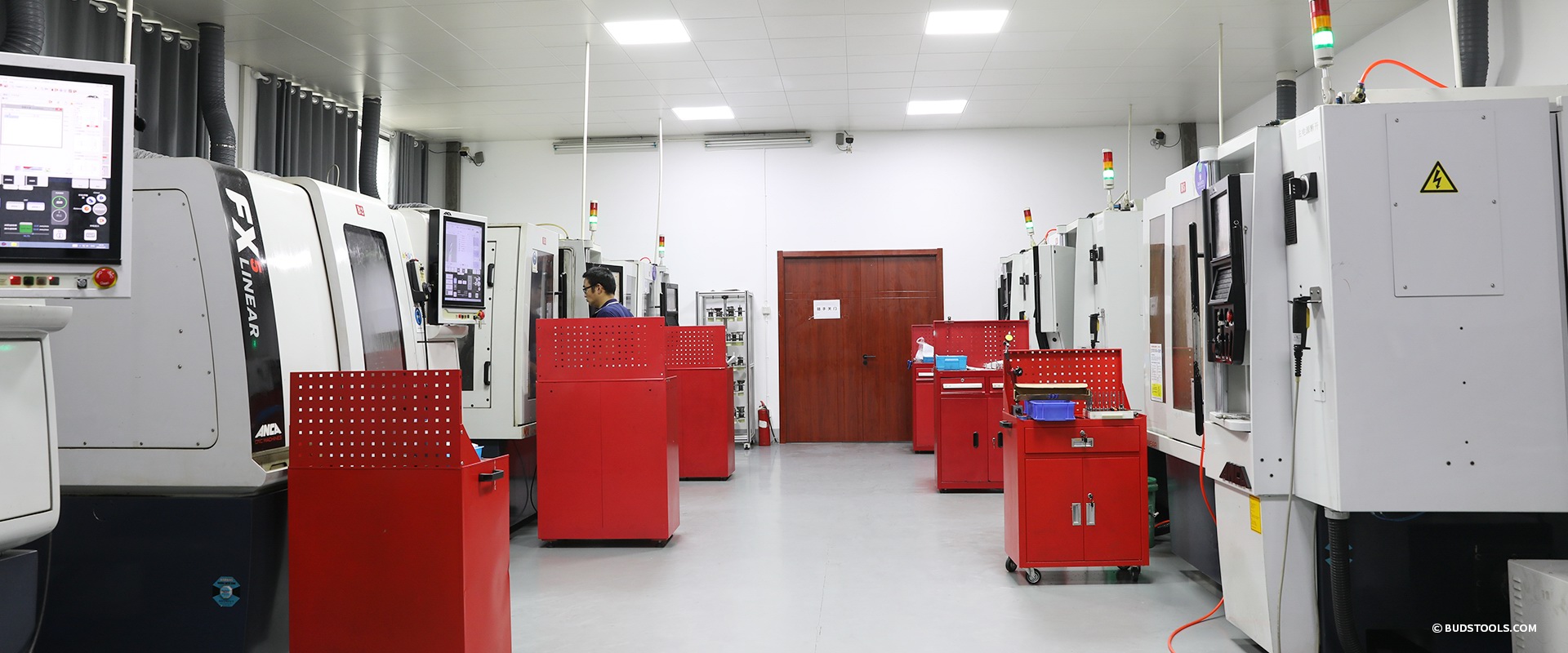 BUDSTOOLS milling tools production workshop 2